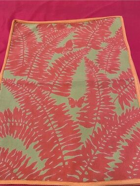 5 Anthropologie Coral Fern Print Kitchen Linen with Green Background